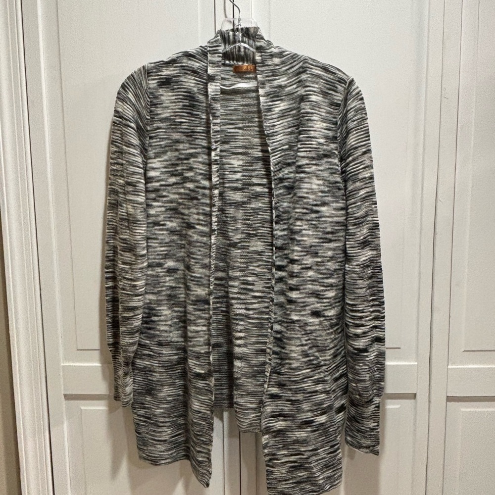 Belldini Gray and White Striped‎ Cardigan Size Medium
